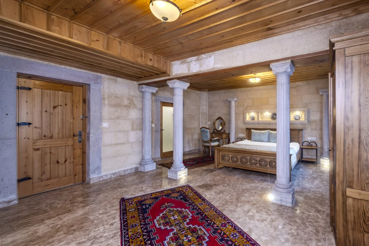 Junior Suite with Balcony